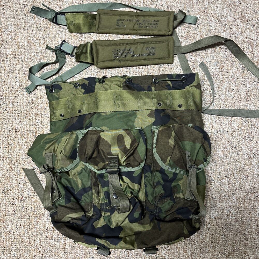 US Army Alice Rucksack Combat Field Pack Medium Woodland Camouflage- 17H, 12x6